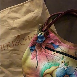 Anuschka Lrg Rnd Handle Floral Berries